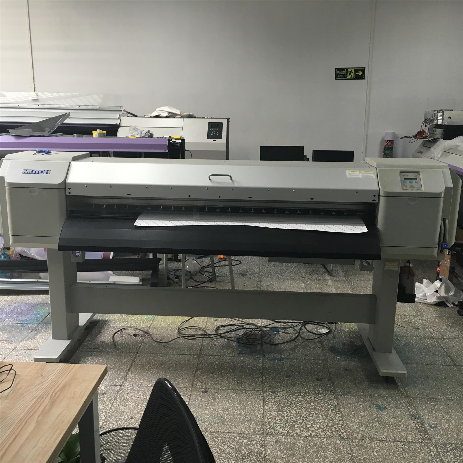 写真机、喷绘机与喷墨打印机 精准区分与专业应用指南